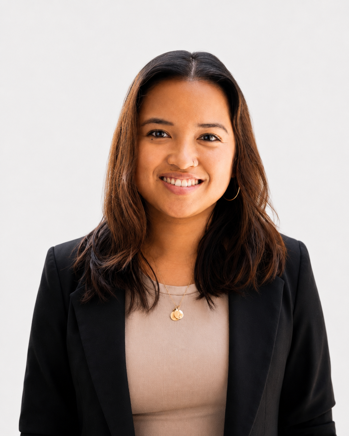 Mikee Maralit, Commercial Agent